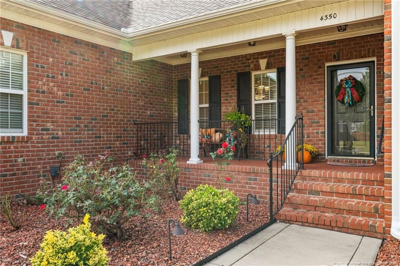 4350 Timber Grove Dr, Hope Mills, NC 28348