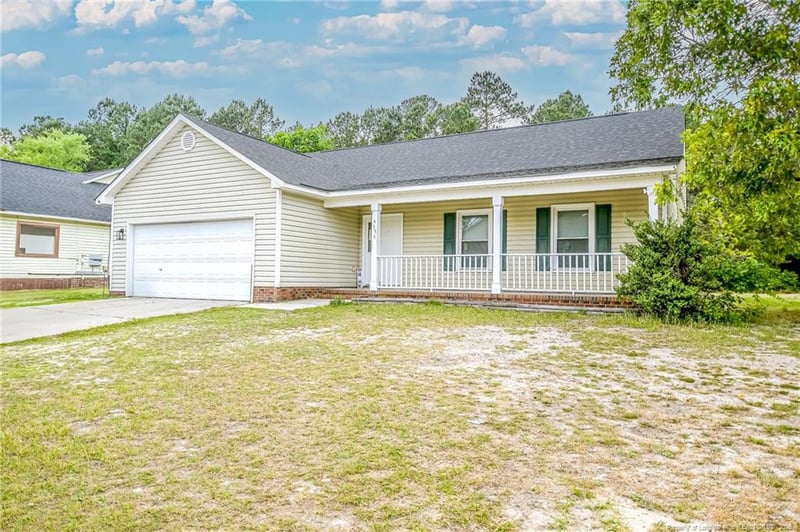 4353 Bishamon St, Hope Mills, NC 28348