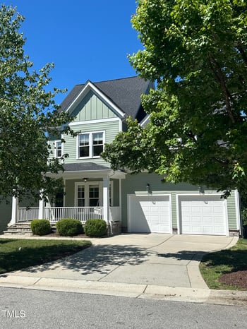 436 Edgepine Dr, Holly Springs, NC 27540