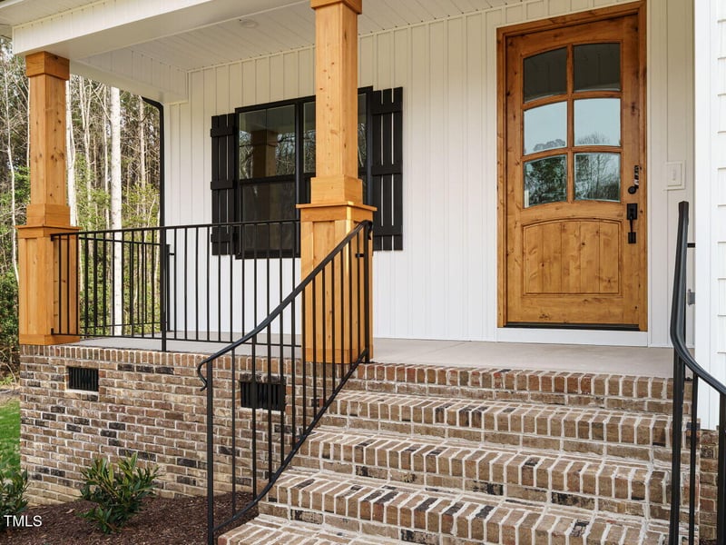 436 Hampshire Ct, Four Oaks, NC 27524