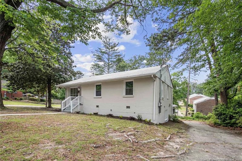 436 Mcphee Dr, Fayetteville, NC 28305