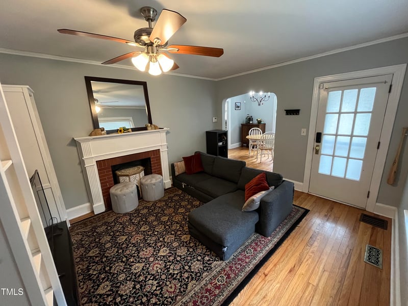 436 Rollingwood Cir, Fayetteville, NC 28305