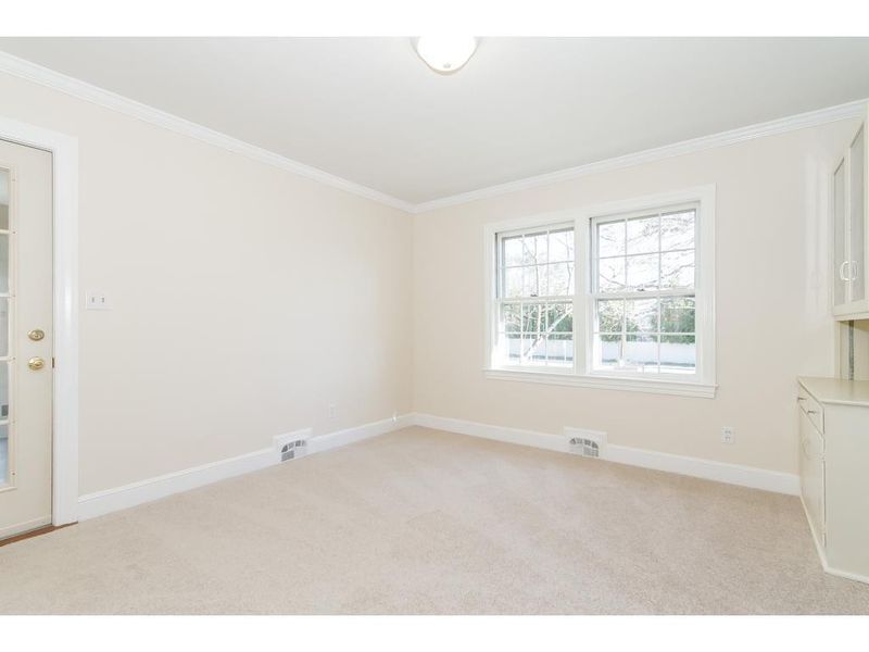 436 Tarleton Ave, Burlington, NC 27215