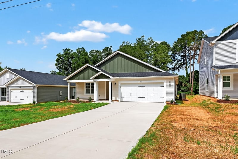 436 Windemere Dr, Fayetteville, NC 28314