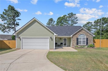 4369 Redspire Ln, Fayetteville, NC 28306