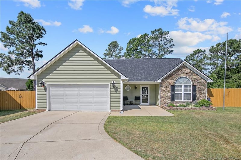 4369 Redspire Ln, Fayetteville, NC 28306