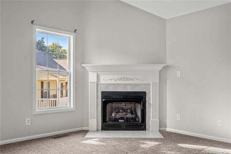437 Dunbar Dr, Lillington, NC 27546