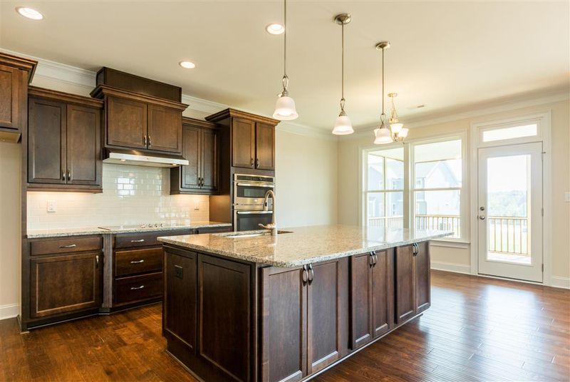 437 Granite Saddle Dr, Rolesville, NC 27571