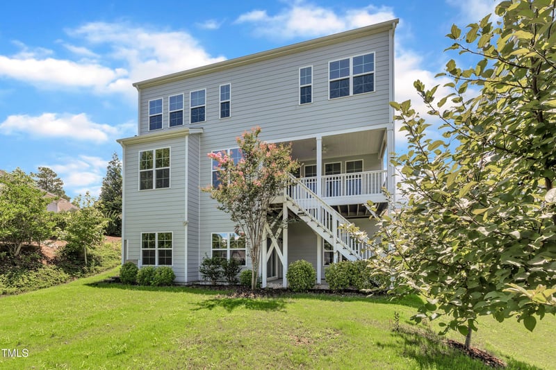 437 Henmore Brook Dr, Cary, NC 27519