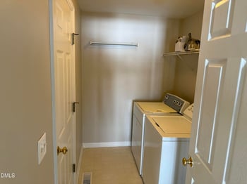 437 New Parkside Dr, Chapel Hill, NC 27516