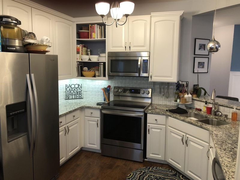 437 Seastone St, Raleigh, NC 27603