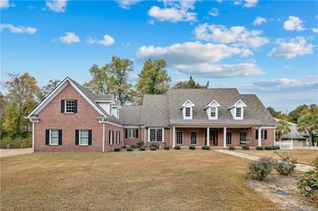 437 Willow Bend Ln, Fayetteville, NC 28303