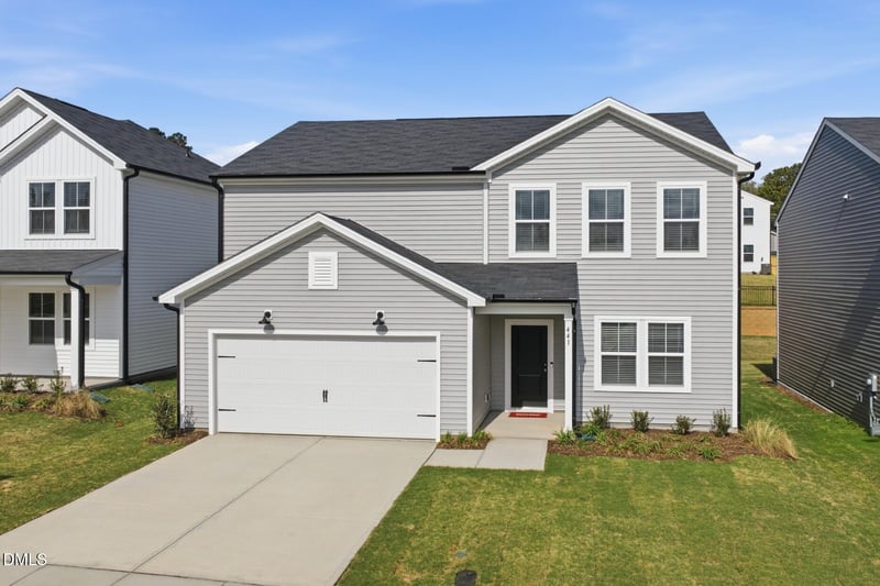 437 Woodbluff Dr, Sanford, NC 27330