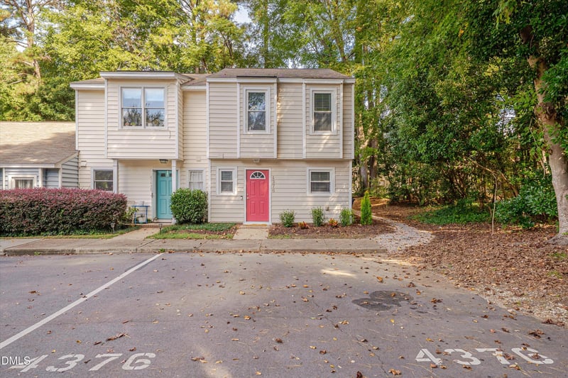 4376 Bona Ct, Raleigh, NC 27604