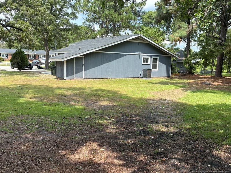 4379 Spinel Dr, Fayetteville, NC 28311