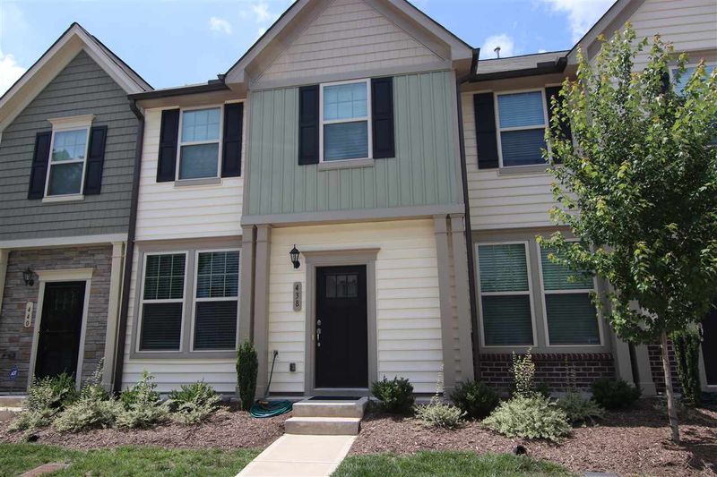 438 Carthage Cir, Durham, NC 27703