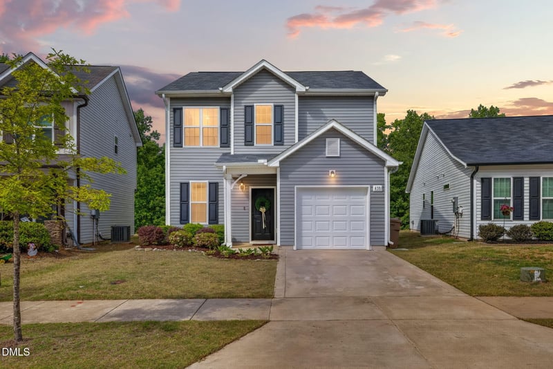 438 Crawford Pw, Clayton, NC 27520