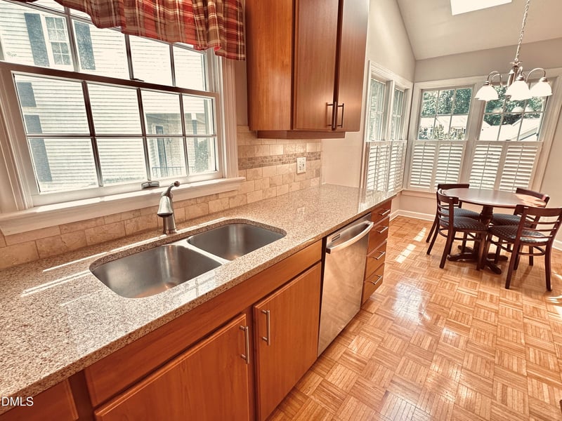 438 Crossvine Close, Pittsboro, NC 27312