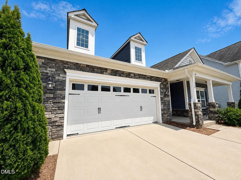 438 Lakemont Dr, Clayton, NC 27520