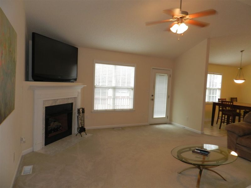 438 Parrish Farm Ln, Benson, NC 27504