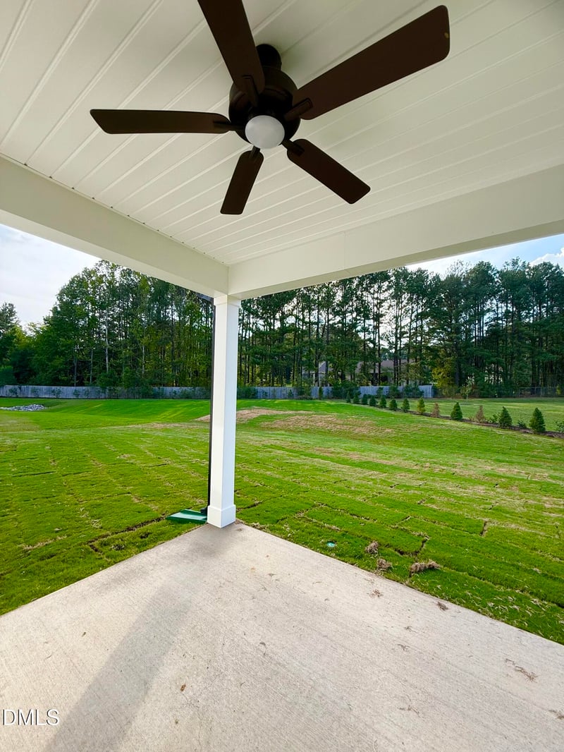 438 Providence Creek Dr, Fuquay Varina, NC 27526