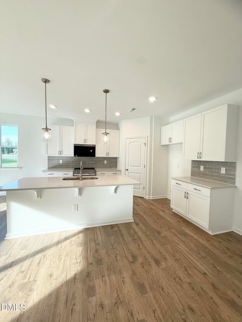 438 Providence Creek Dr, Fuquay Varina, NC 27526