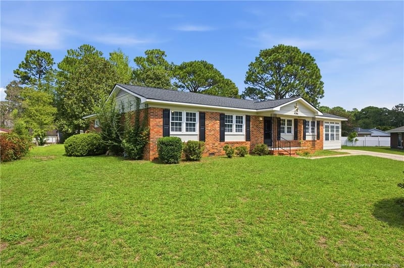 4384 Spinel Dr, Fayetteville, NC 28311