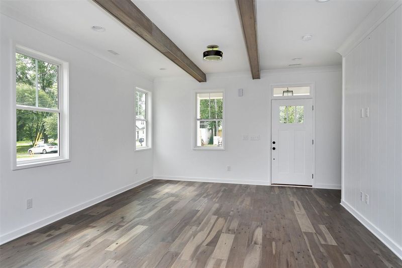 439 Como Dr, Raleigh, NC 27610