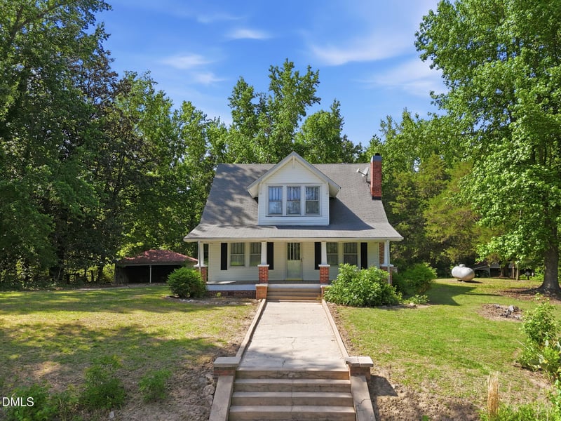 439 Lake View Rd, Louisburg, NC 27549