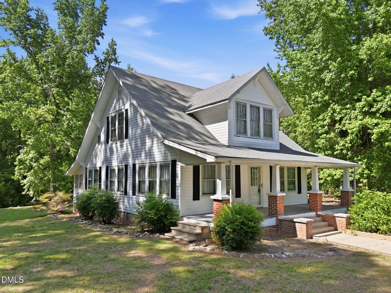 439 Lake View Rd, Louisburg, NC 27549