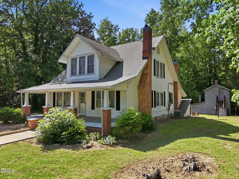 439 Lake View Rd, Louisburg, NC 27549