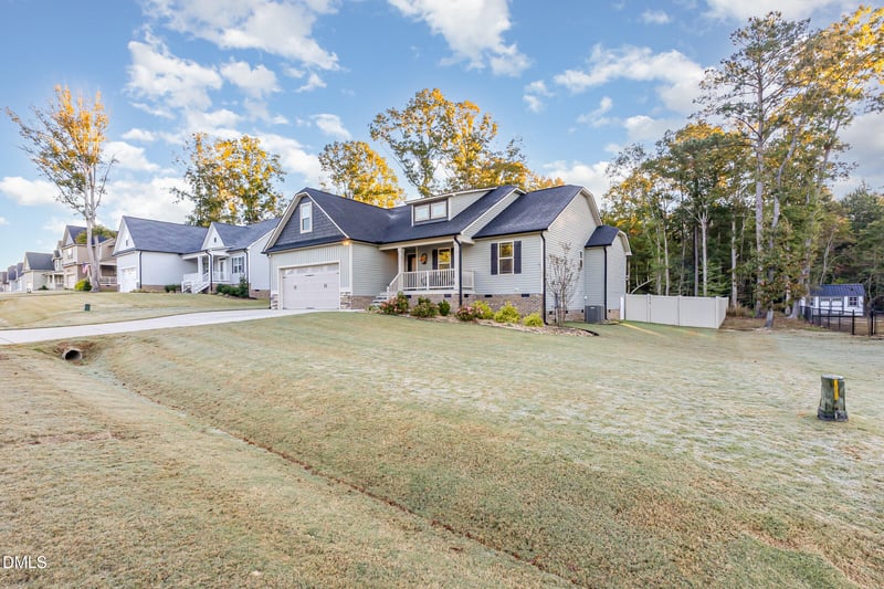 439 Long Grass Dr, Smithfield, NC 27577