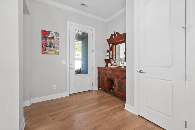 439 Middleton Pl, Chapel Hill, NC 27516