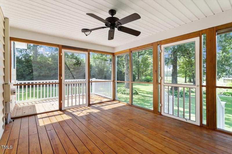 439 Oakleaf Rd, Sanford, NC 27332