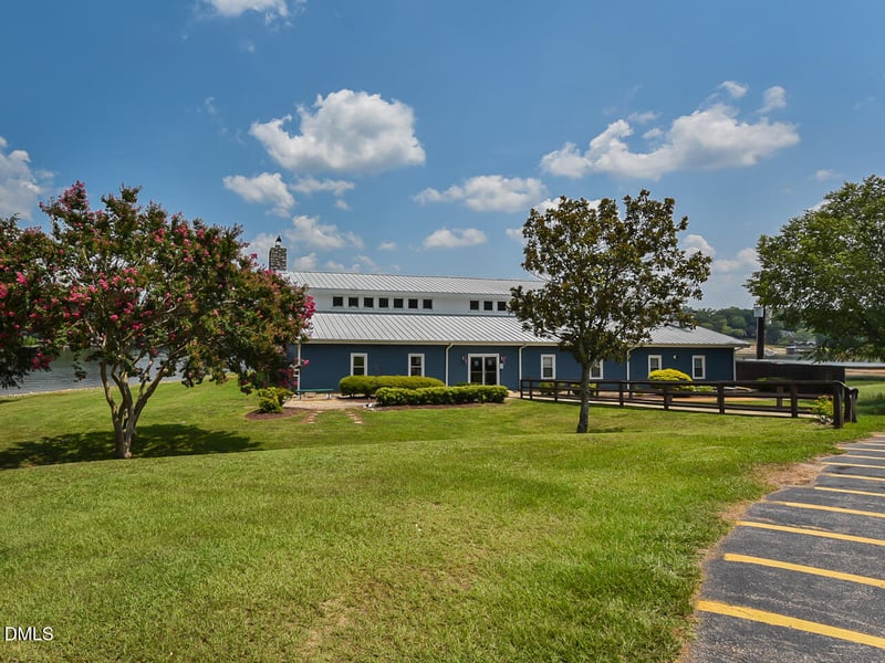 439 Shawnee Dr, Louisburg, NC 27549