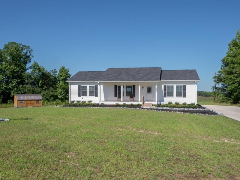 4395 Chuckie Dr, Burlington, NC 27217