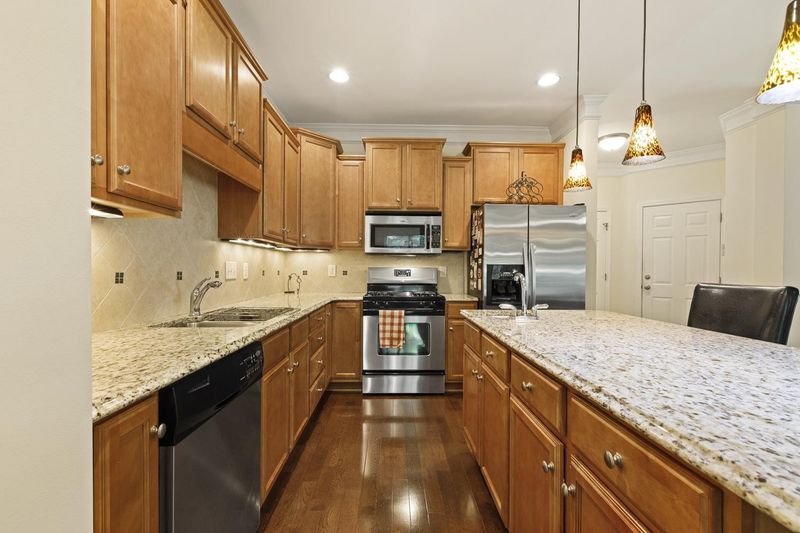 44 Cobble Ridge Dr, Pittsboro, NC 27312