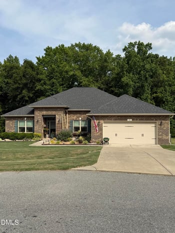 44 Drake Dr, Benson, NC 27504