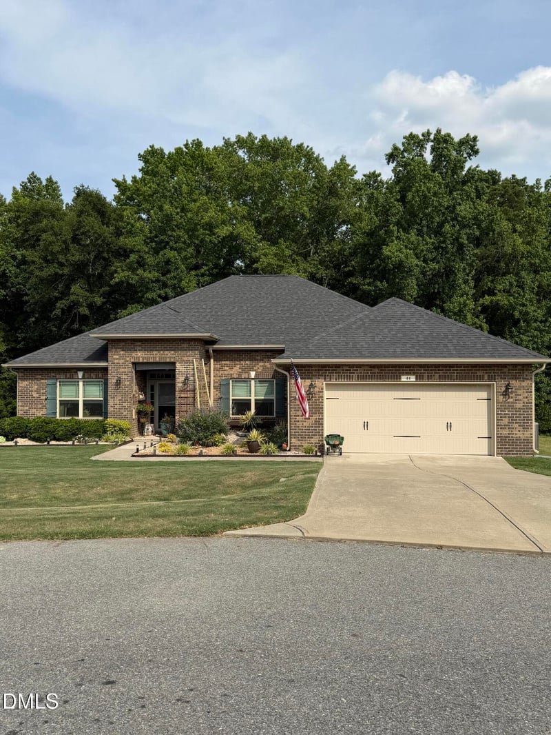 44 Drake Dr, Benson, NC 27504