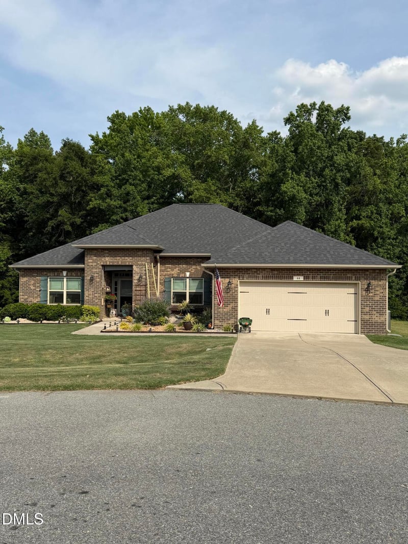 44 Drake Dr, Benson, NC 27504