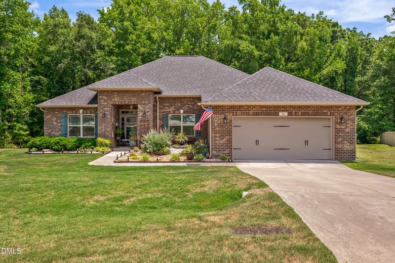 44 Drake Dr, Benson, NC 27504