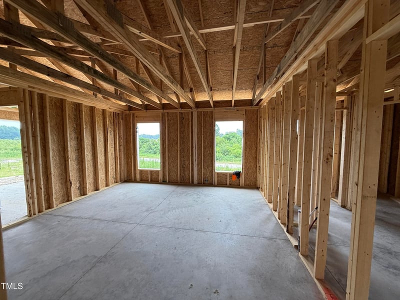 44 Emily Gardens Dr, Selma, NC 27576