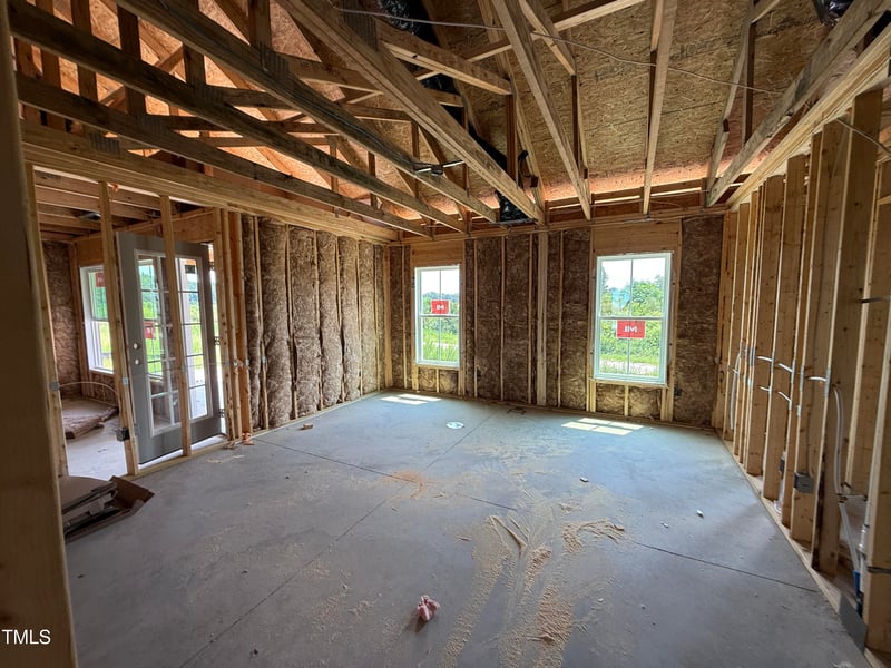 44 Emily Gardens Dr, Selma, NC 27576
