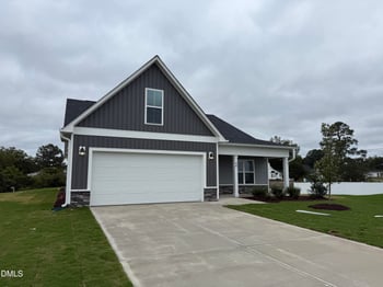 44 Emily Gardens Dr, Selma, NC 27576