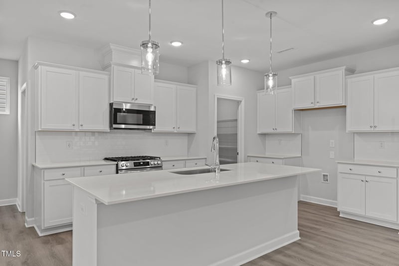 44 Fairwinds Dr, Lillington, NC 27546