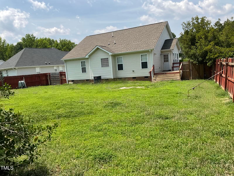 44 Glen Meadow Dr, Angier, NC 27501