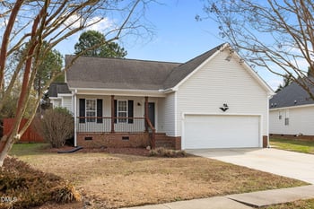 44 Glen Meadow Dr, Angier, NC 27501