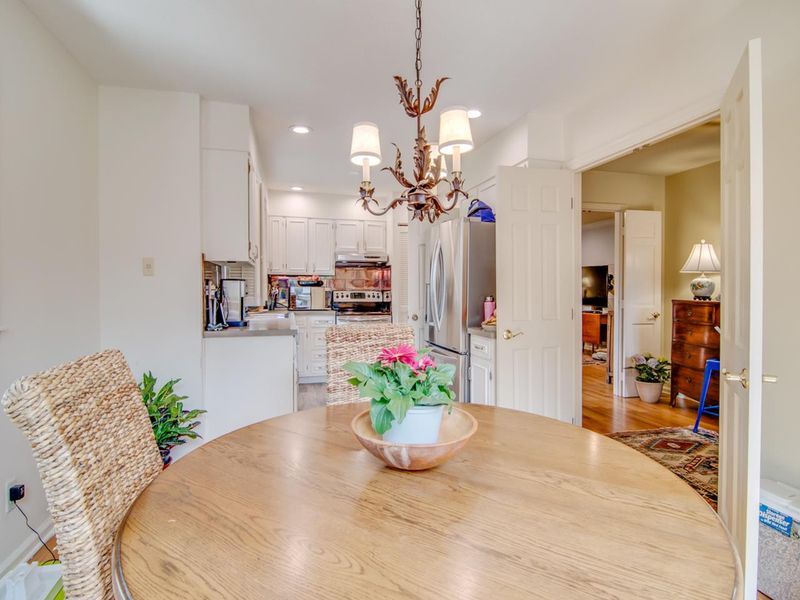 44 Glenmore Dr, Durham, NC 27707