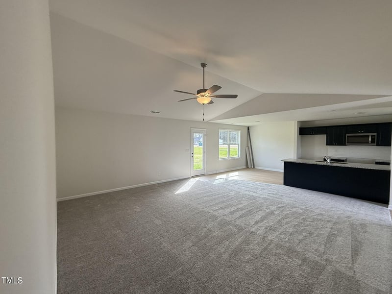 44 Harvest Hills Ln, Dunn, NC 28334