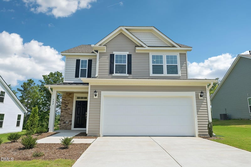 44 Little Branch Dr, Lillington, NC 27546